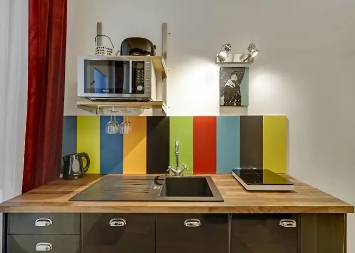 A Sweet In Montparnasse - Boulevard Du Montparnasse * Париж